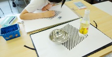 一般学生クラス「応用デッサン」